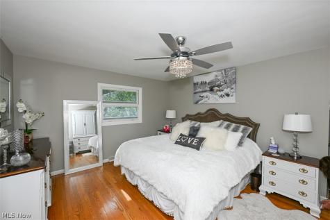 29163 Schwartz Rd Road Westlake OH 44145