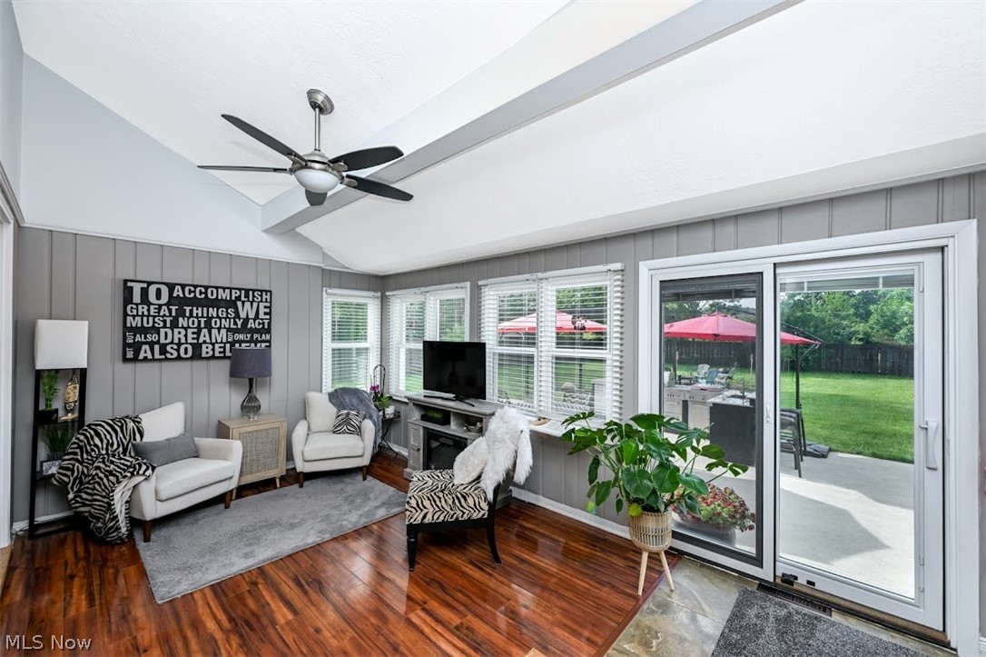 29163 Schwartz Rd Road Westlake OH 44145