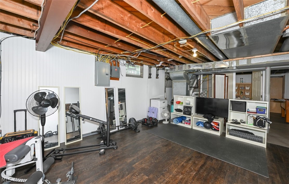 29163 Schwartz Rd Road Westlake OH 44145