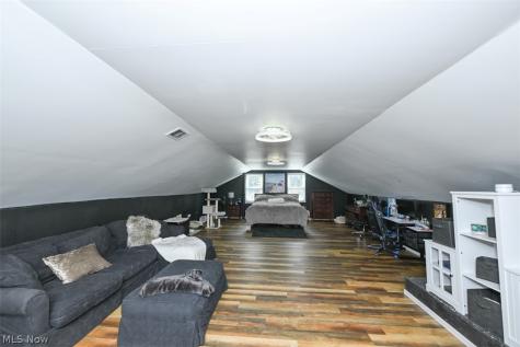 29163 Schwartz Rd Road Westlake OH 44145