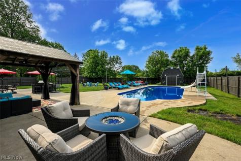29163 Schwartz Rd Road Westlake OH 44145