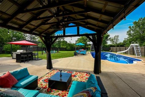 29163 Schwartz Rd Road Westlake OH 44145