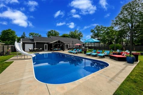 29163 Schwartz Rd Road Westlake OH 44145