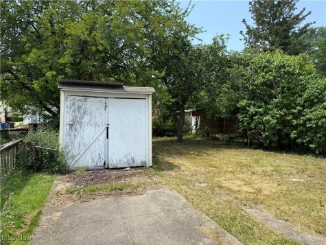 3460 W 135th Street Cleveland OH 44111