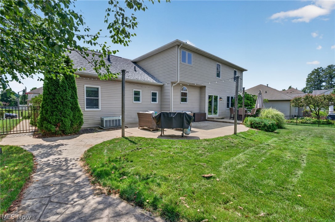 13540 Bridgecreek Circle Strongsville OH 44136