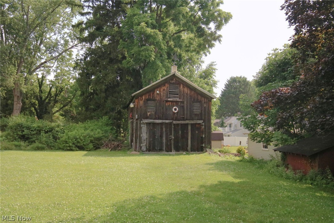 118 N Main Street Poland OH 44514