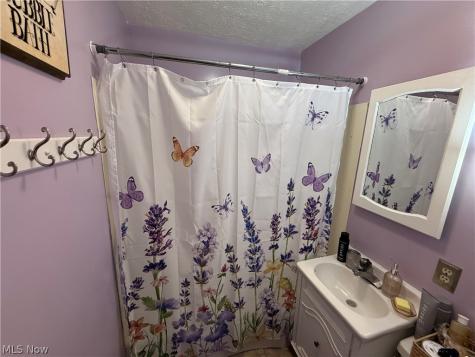 268 Dowd Road Elyria OH 44035