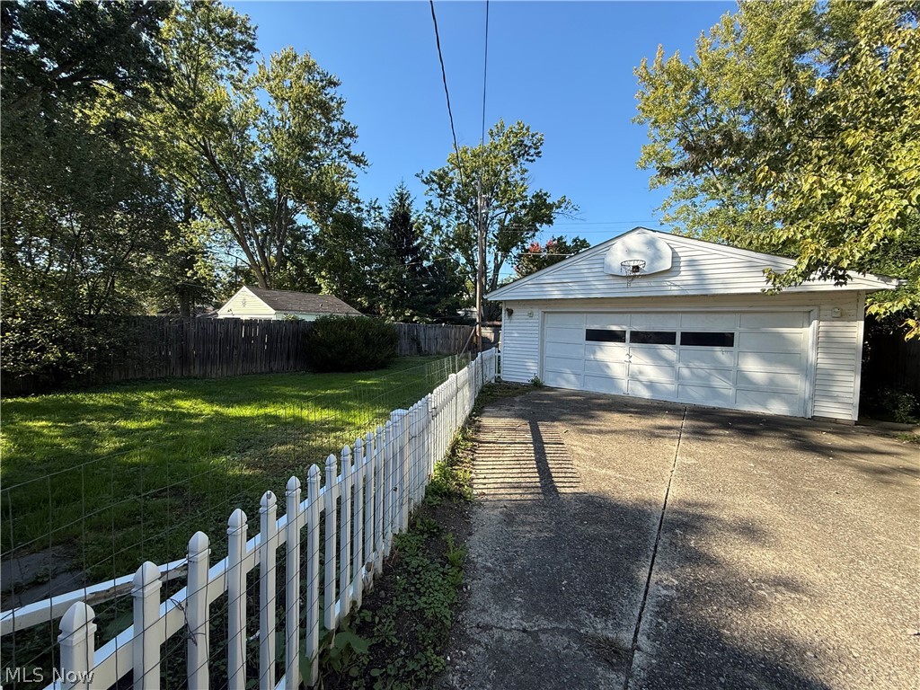 268 Dowd Road Elyria OH 44035