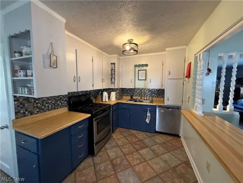 268 Dowd Road Elyria OH 44035