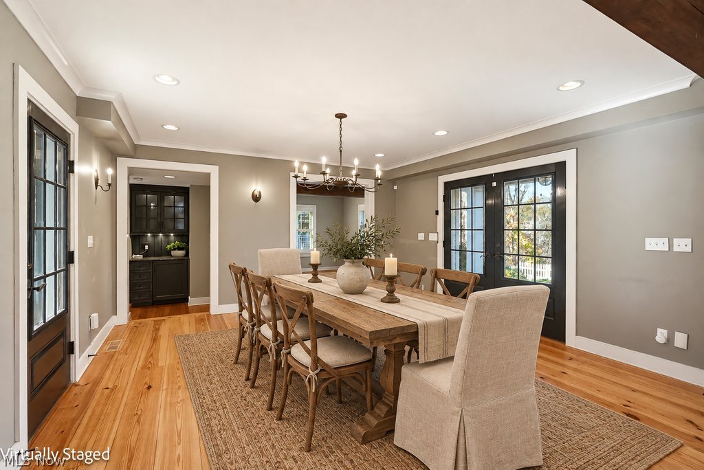 168 Vincent Street Chagrin Falls OH 44022