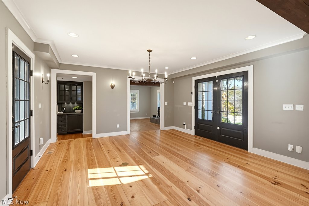 168 Vincent Street Chagrin Falls OH 44022