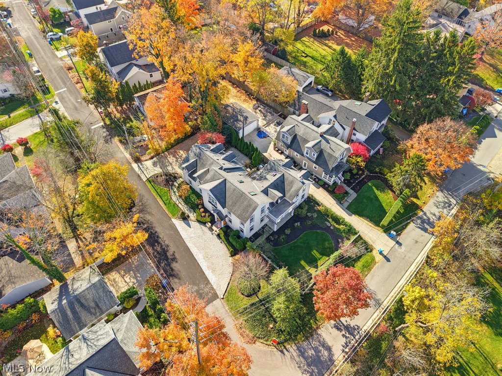 168 Vincent Street Chagrin Falls OH 44022