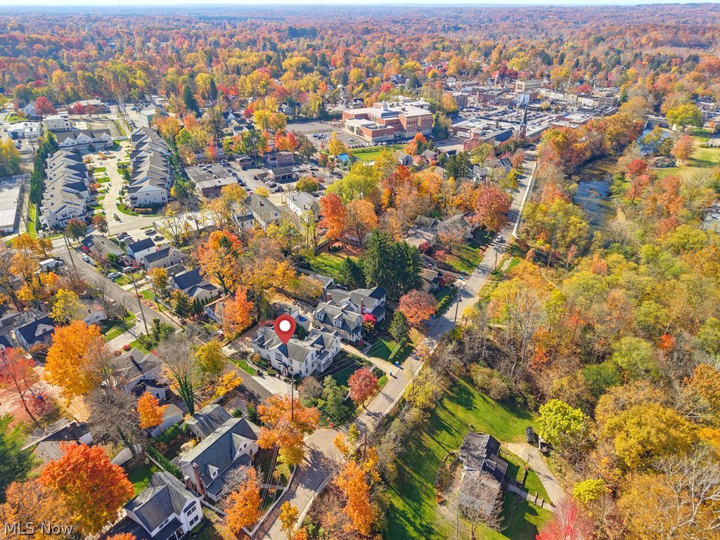 168 Vincent Street Chagrin Falls OH 44022