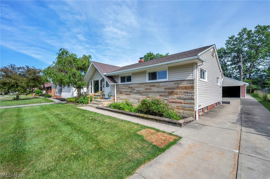 6174 Westerham Road Mayfield Heights OH 44124