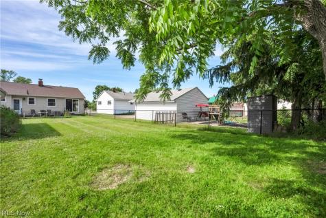 6174 Westerham Road Mayfield Heights OH 44124
