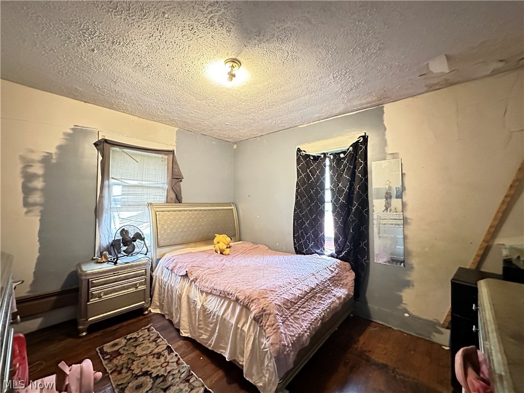 810 Woodbine Avenue SE Warren OH 44484