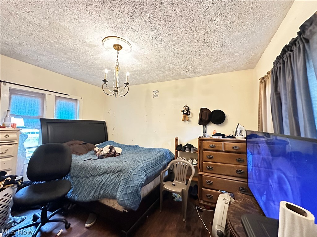 810 Woodbine Avenue SE Warren OH 44484