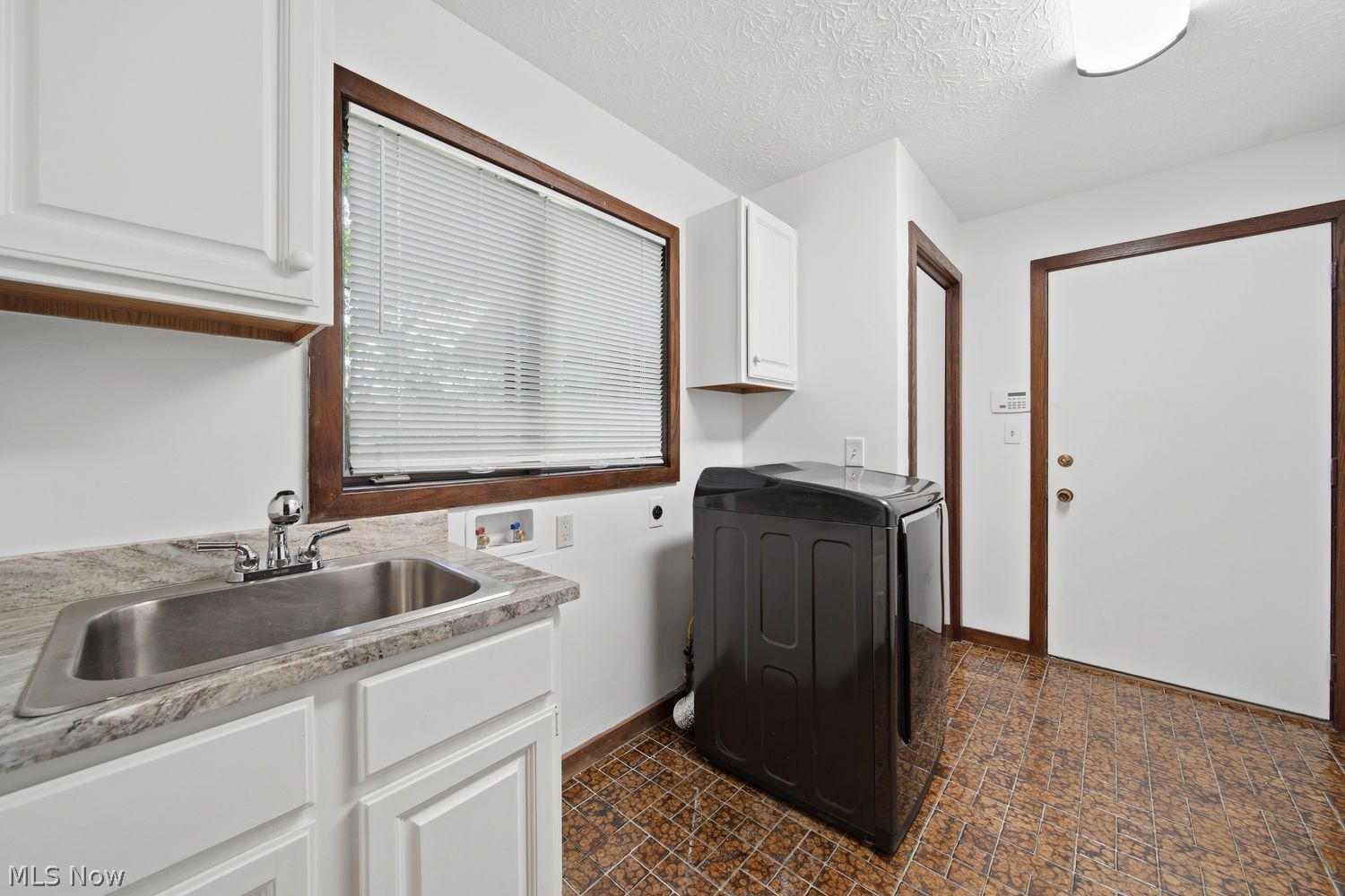 680 Rocky Hollow Drive Akron OH 44313
