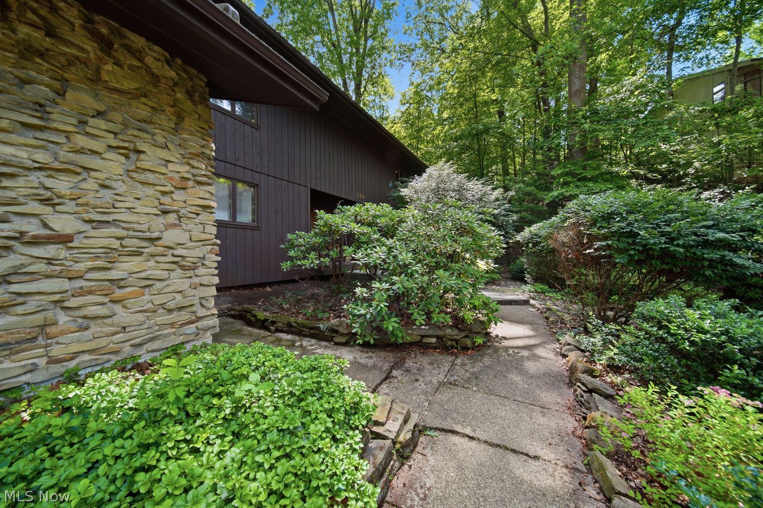 680 Rocky Hollow Drive Akron OH 44313