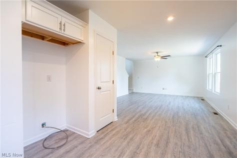 159 Keywood Boulevard Lagrange OH 44050