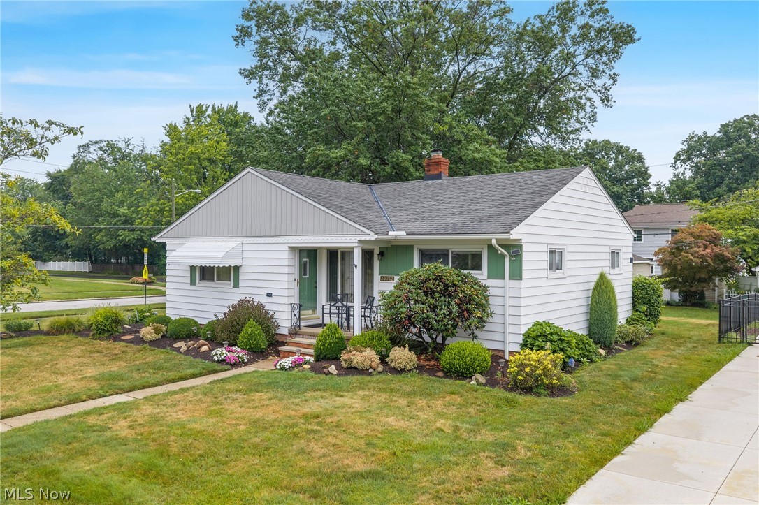 26742 Henry Road Bay Village OH 44140
