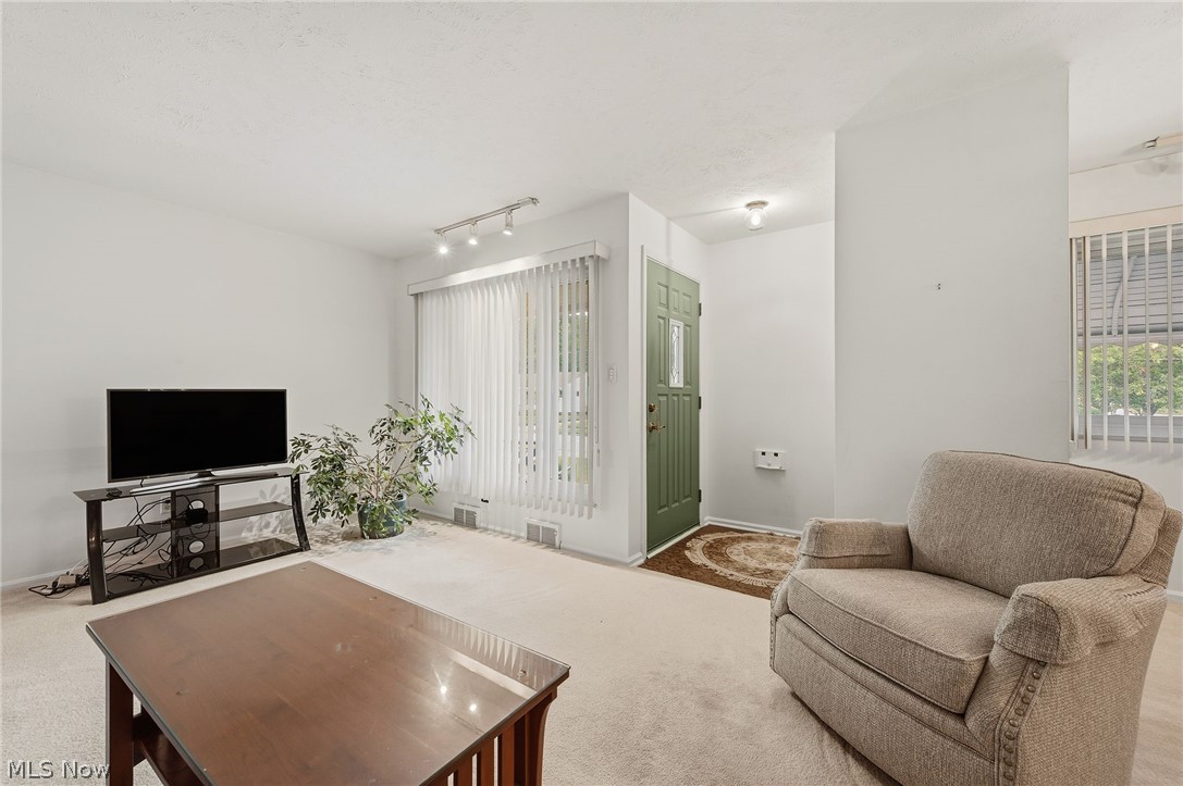 26742 Henry Road Bay Village OH 44140