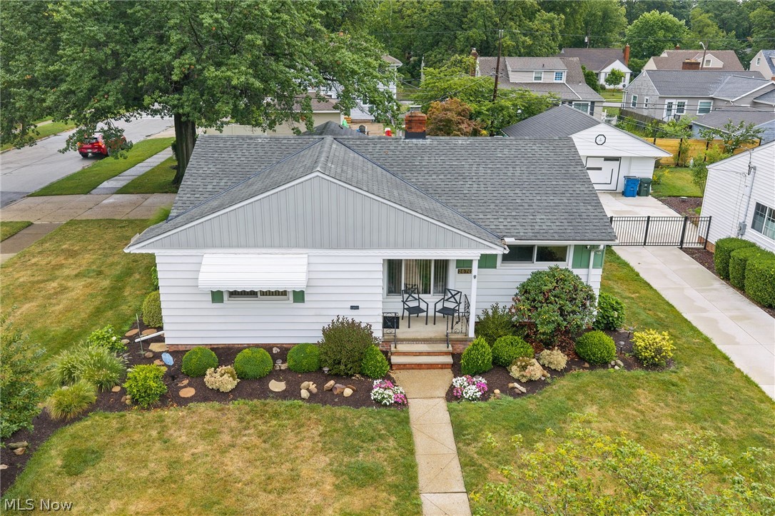 26742 Henry Road Bay Village OH 44140