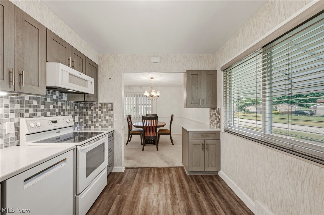26742 Henry Road Bay Village OH 44140