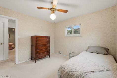 26742 Henry Road Bay Village OH 44140