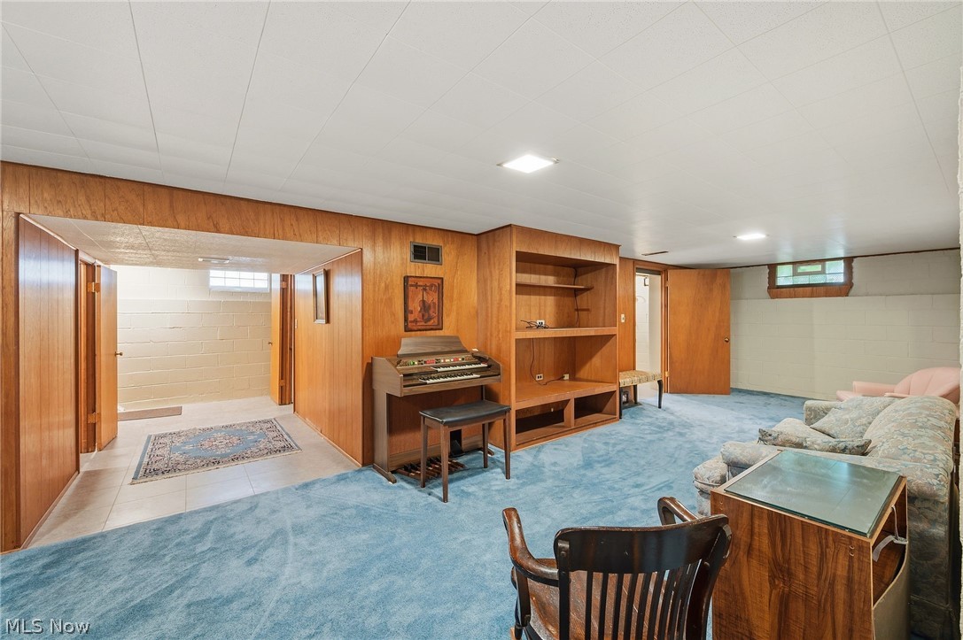 26742 Henry Road Bay Village OH 44140
