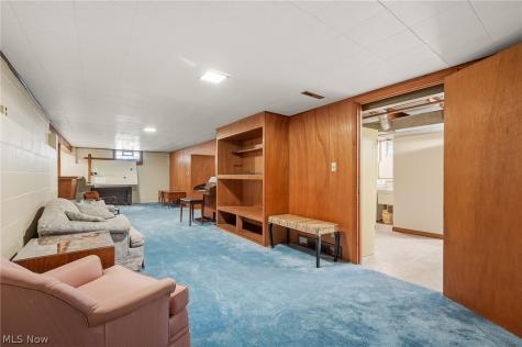26742 Henry Road Bay Village OH 44140