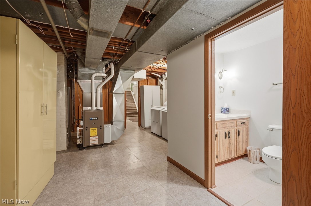 26742 Henry Road Bay Village OH 44140