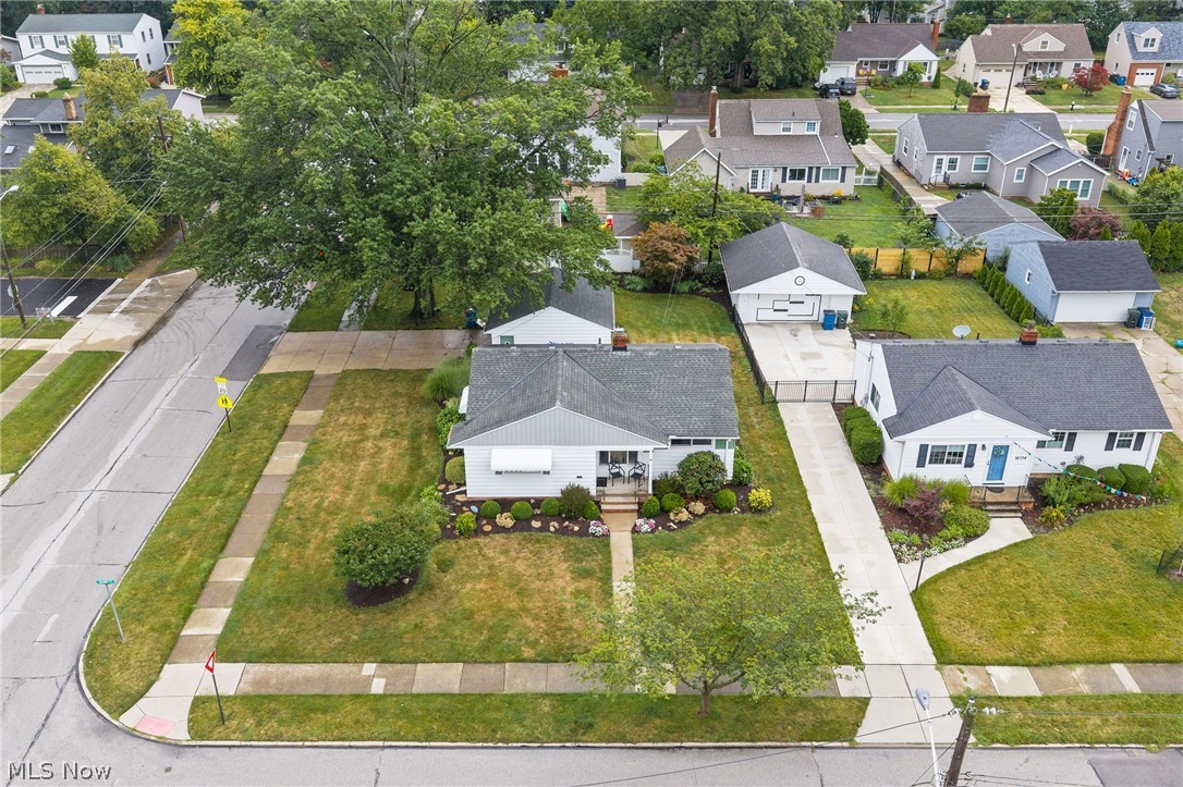 26742 Henry Road Bay Village OH 44140