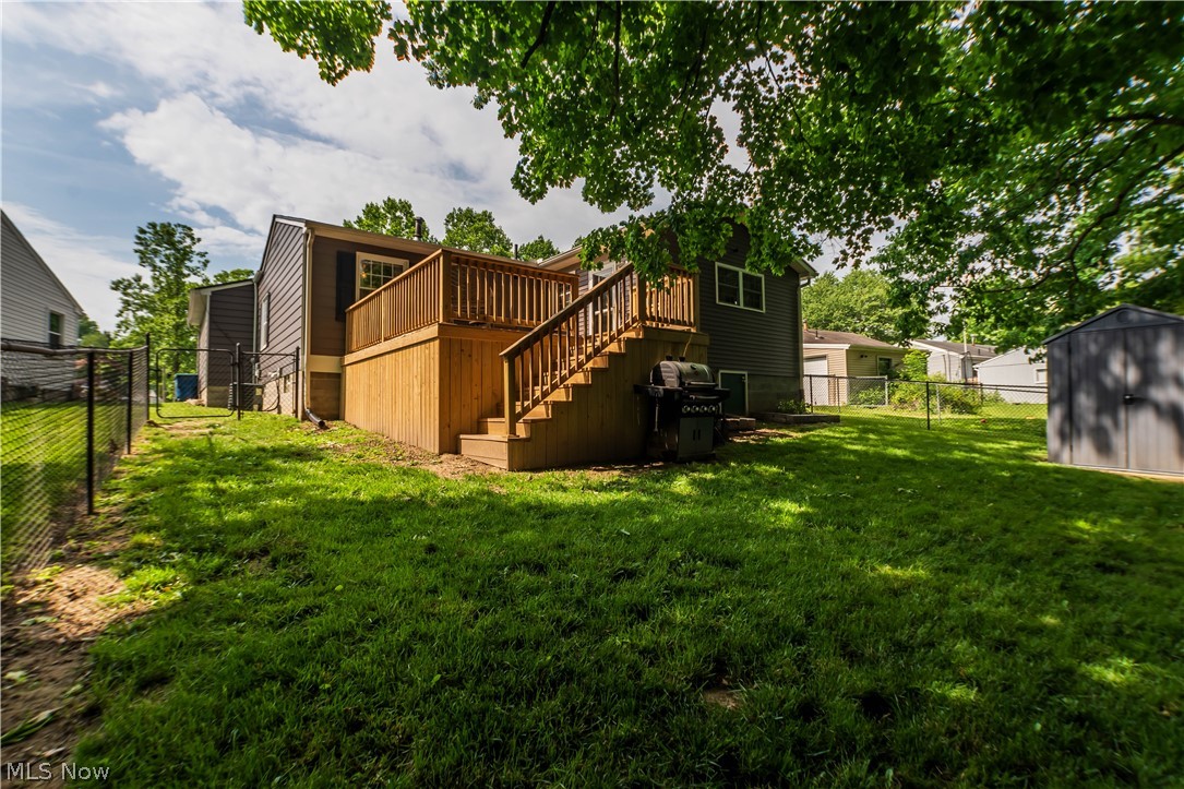 949 Saul Drive Hubbard OH 44425