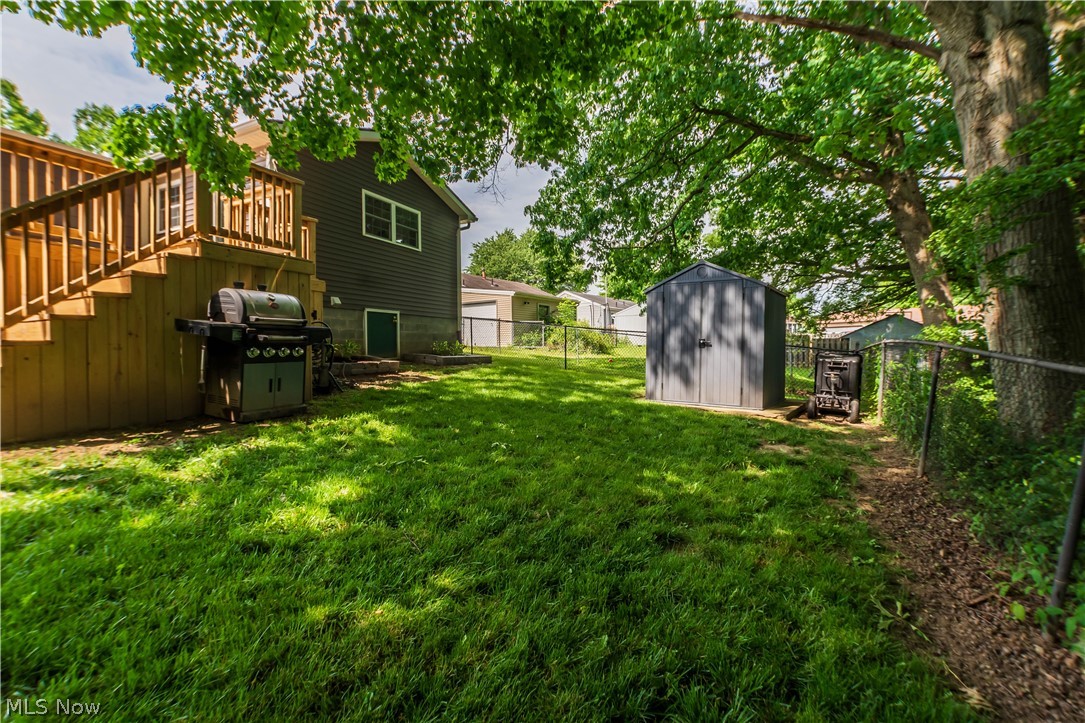 949 Saul Drive Hubbard OH 44425
