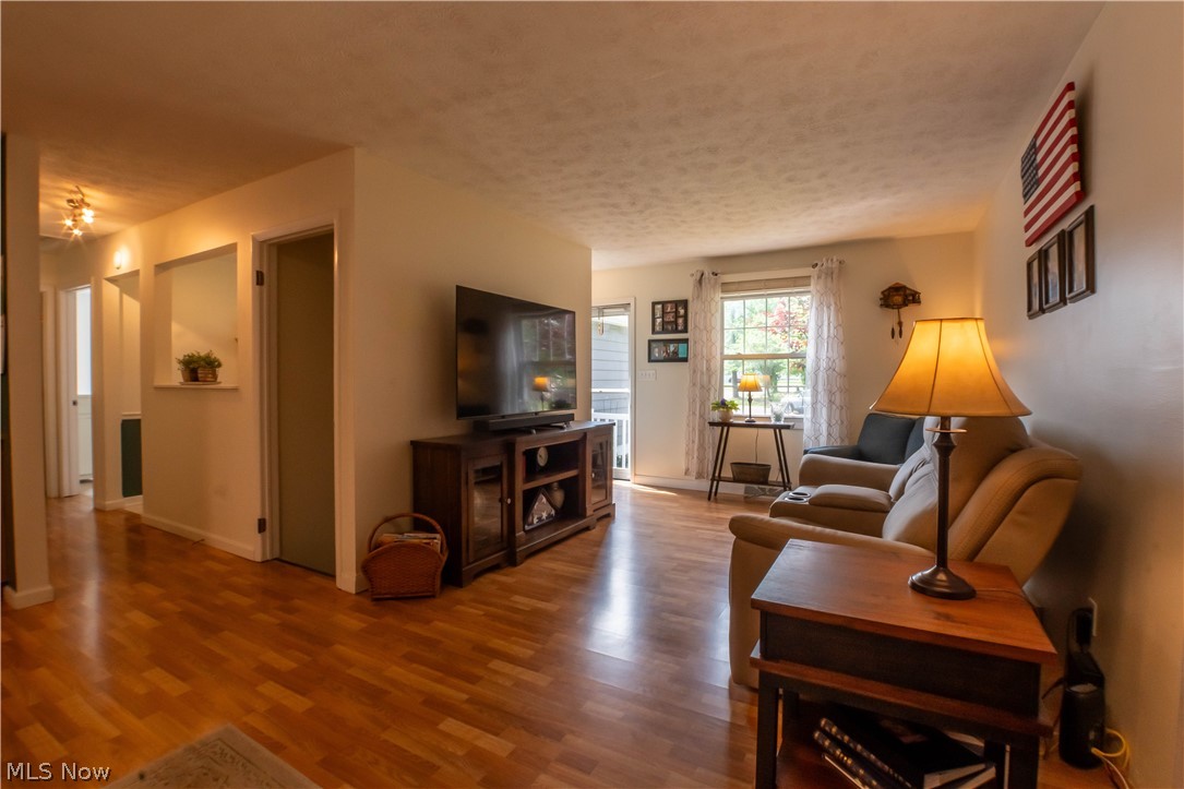 949 Saul Drive Hubbard OH 44425