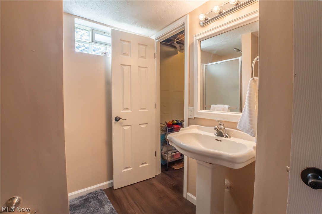 949 Saul Drive Hubbard OH 44425