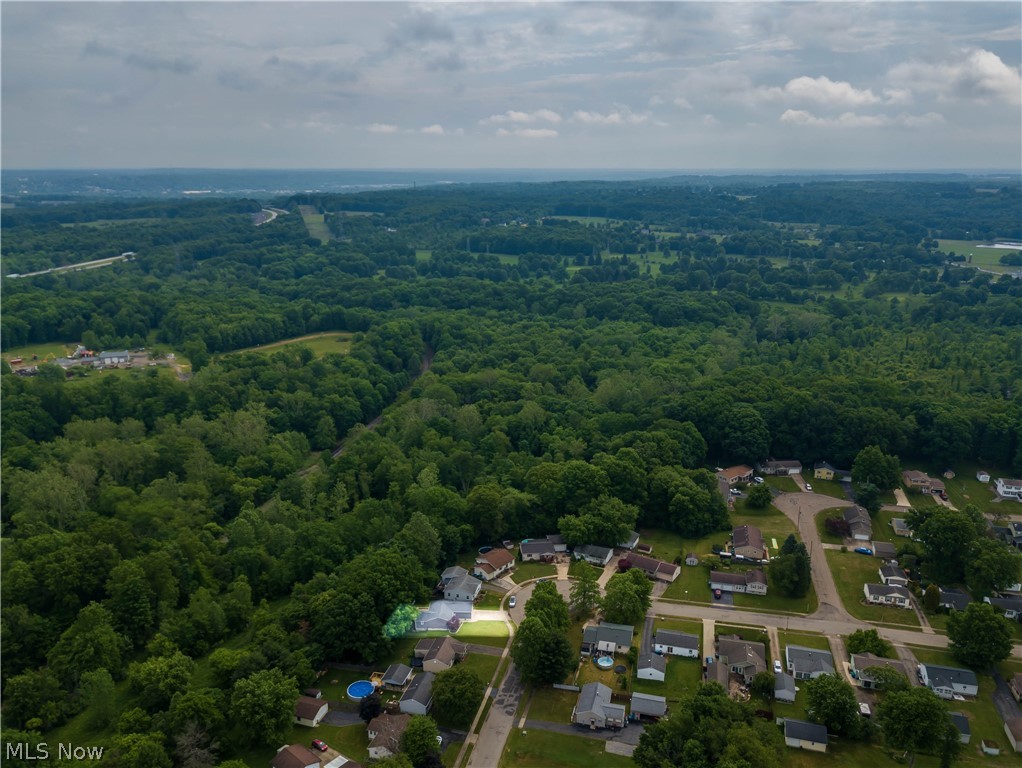 949 Saul Drive Hubbard OH 44425