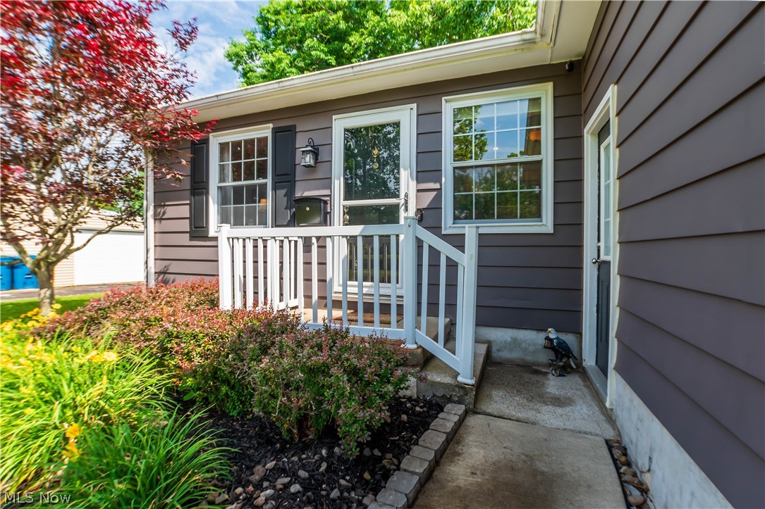 949 Saul Drive Hubbard OH 44425
