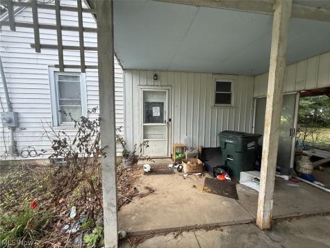 129 Jackson Road Creston OH 44217
