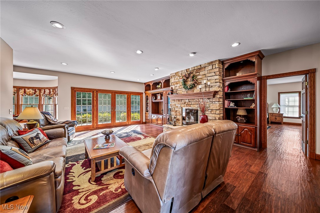 6114 County Line Road Kinsman OH 44428
