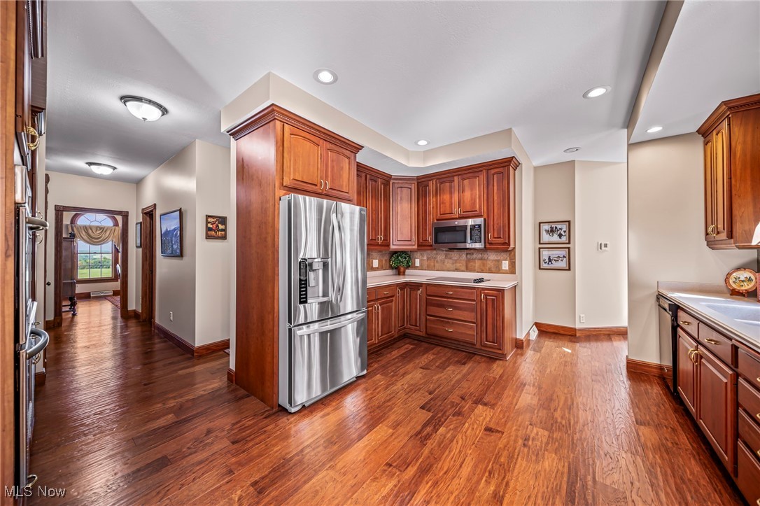 6114 County Line Road Kinsman OH 44428