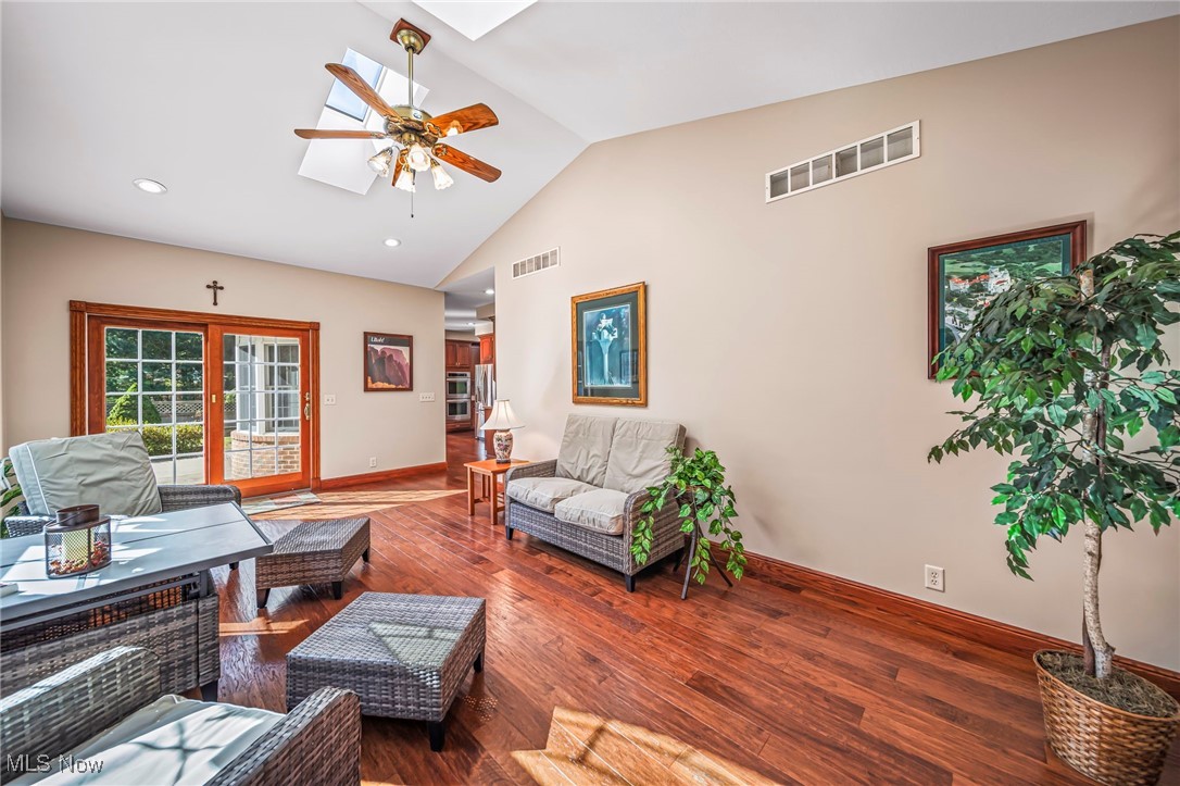6114 County Line Road Kinsman OH 44428