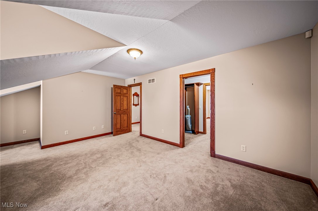 6114 County Line Road Kinsman OH 44428