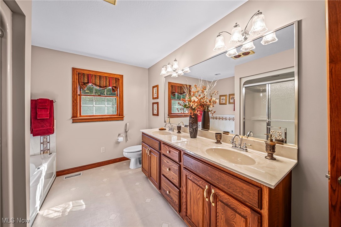 6114 County Line Road Kinsman OH 44428