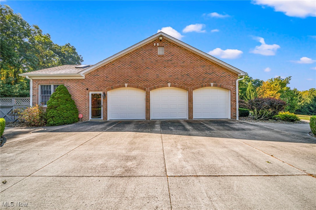 6114 County Line Road Kinsman OH 44428