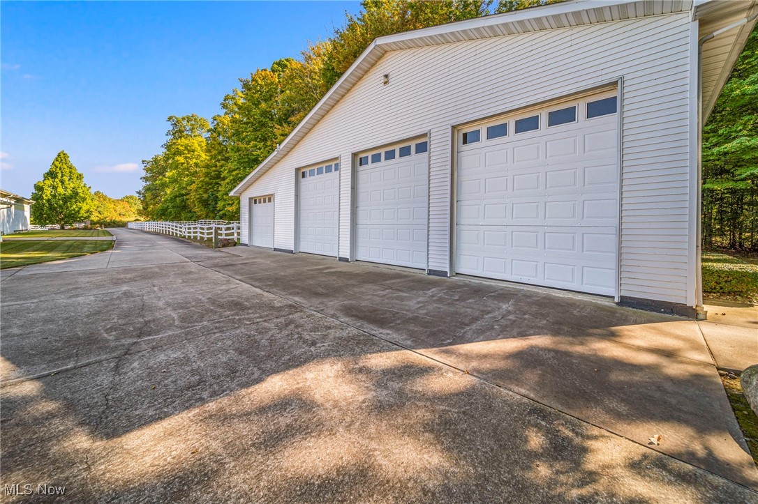 6114 County Line Road Kinsman OH 44428