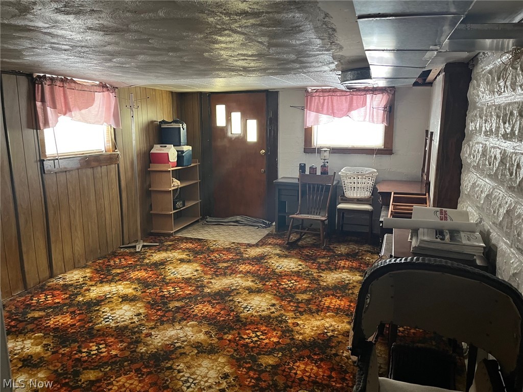 289 Canton Road Wintersville OH 43953