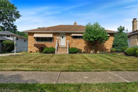6230 Beverly Drive Parma Heights OH 44130