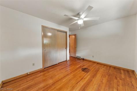 6230 Beverly Drive Parma Heights OH 44130